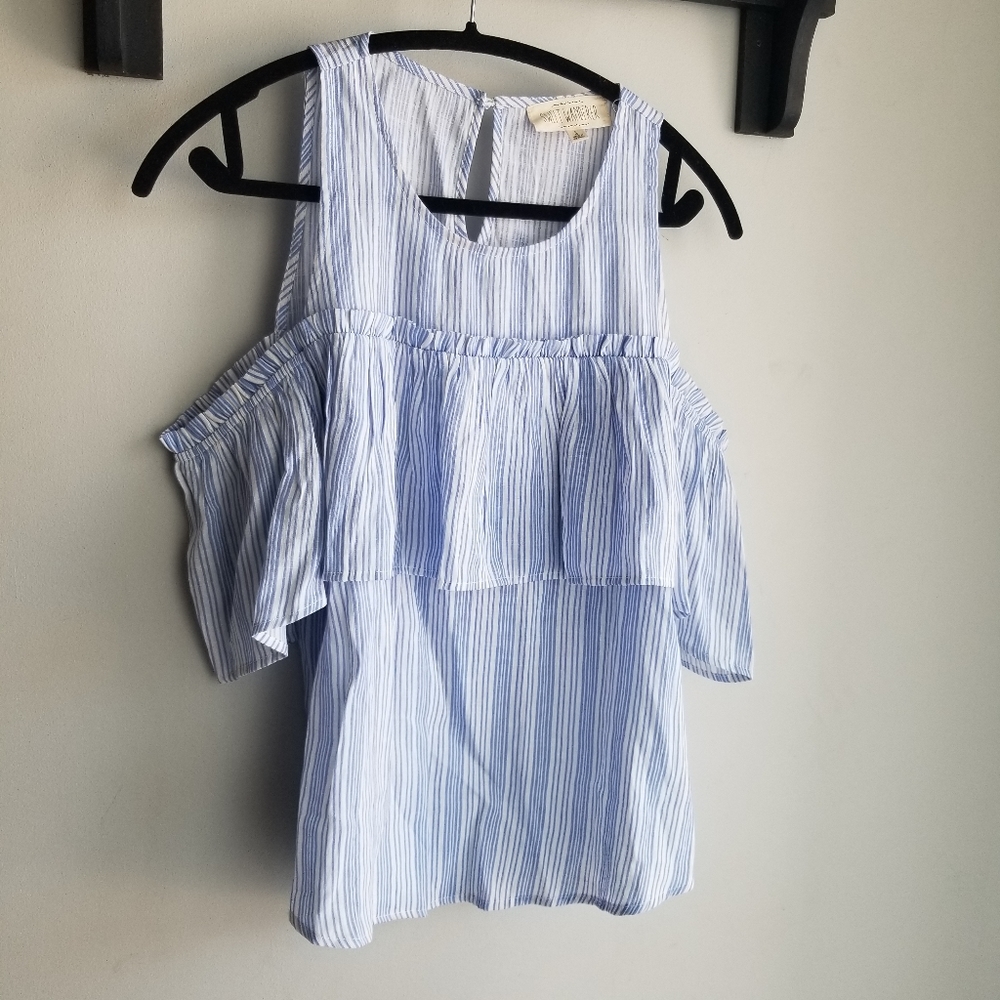 👚SWEET WANDERER COLD SHOULDER STRIPED TOP